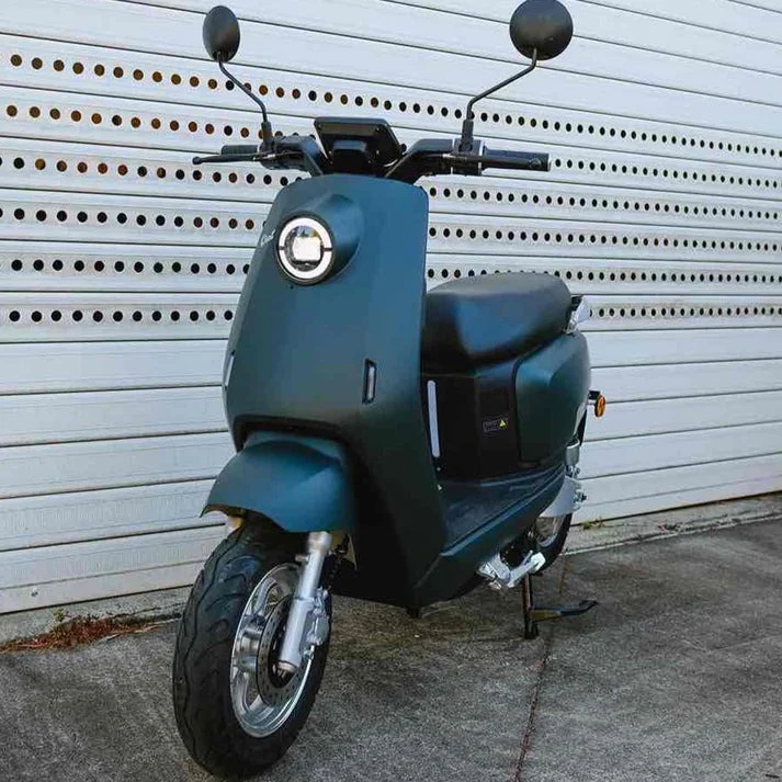 Benzina Zero Vasto Electric Moped - Image 11