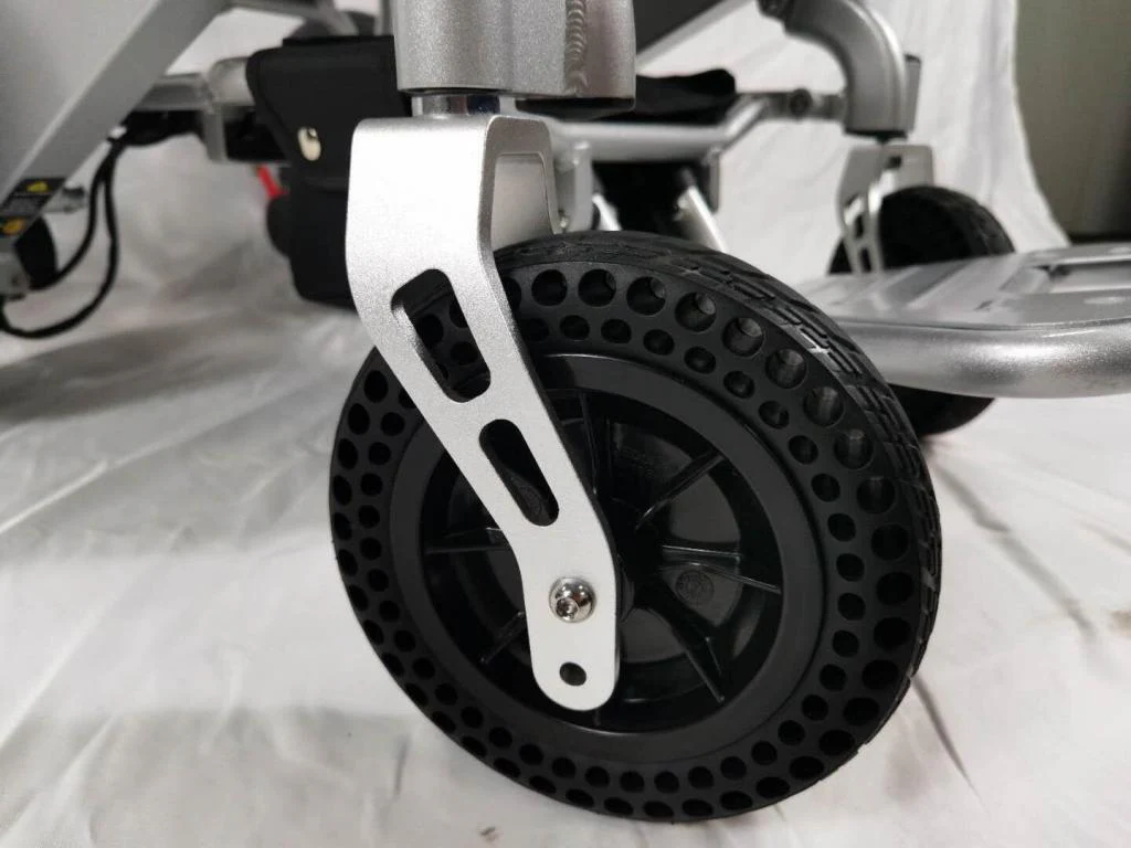 Eagle HD 2022 Foldable Electric Mobility Wheelchair - Image 4