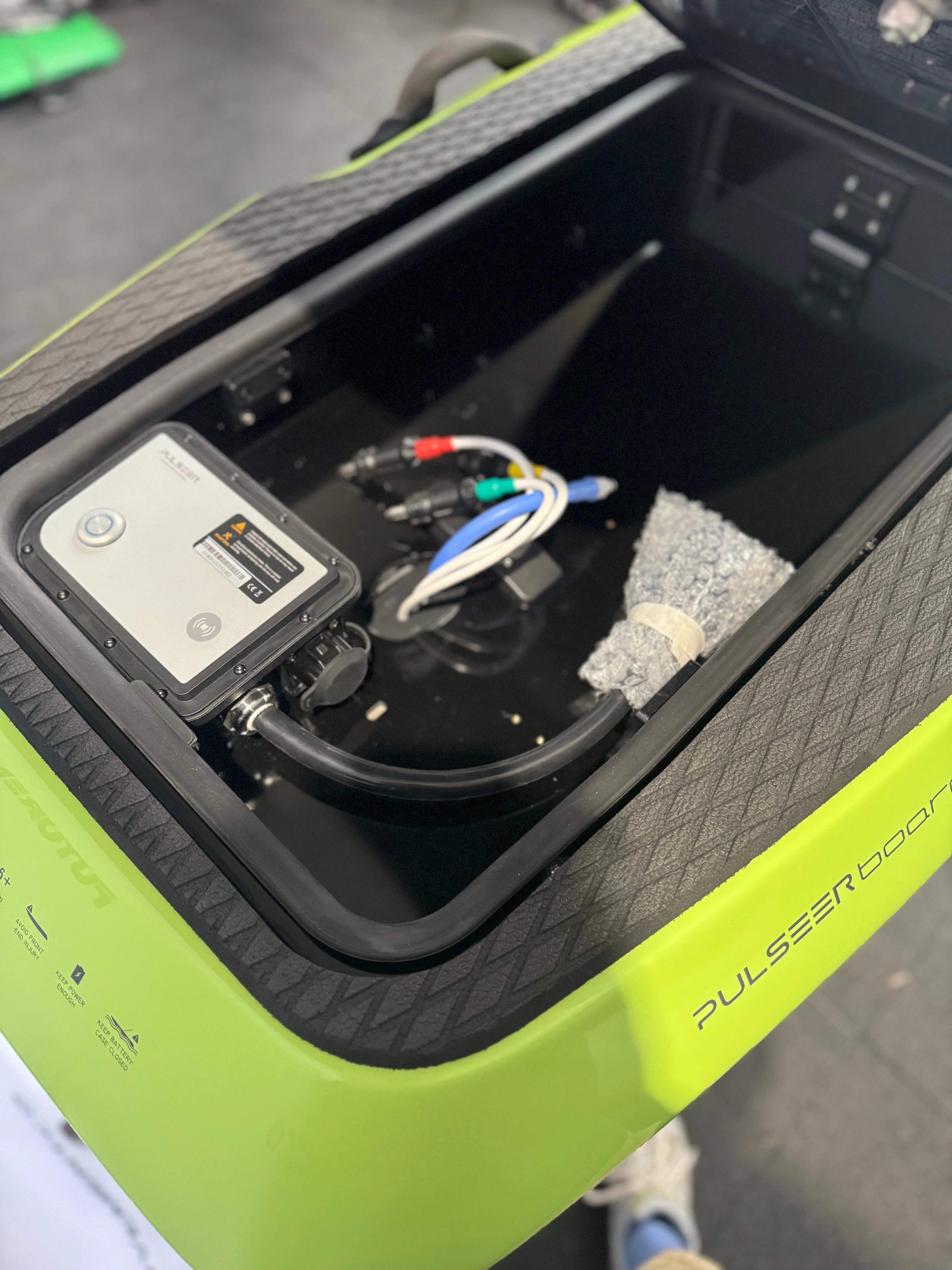 Elevate Efoil - Pro Green 100L - Image 7