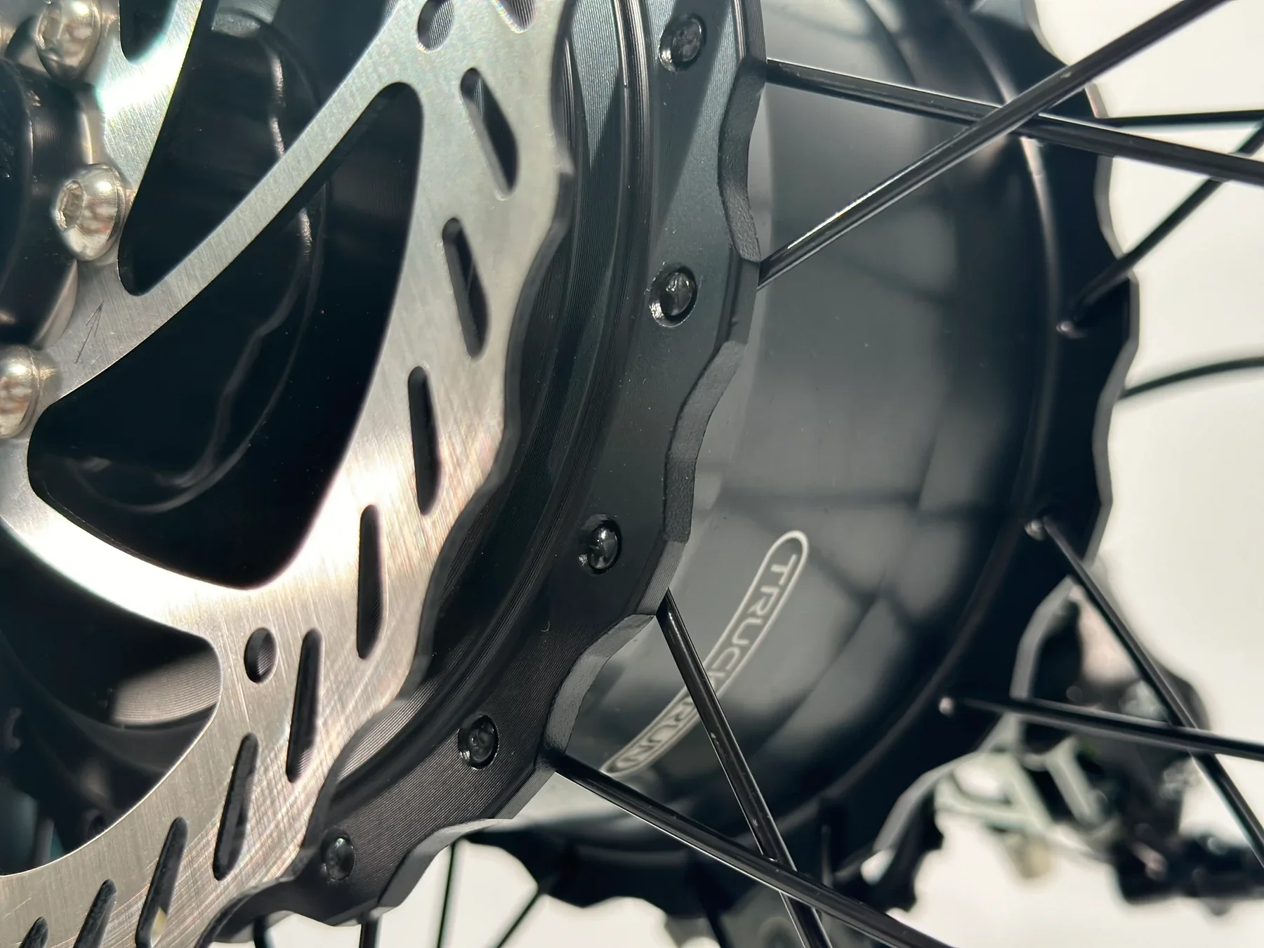 Ezriderz Sledz 500 Fat Tyre Electric Bike - Step Thru - Image 3