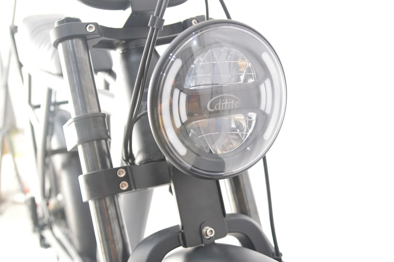 Rever Canyon Electric Cruiser Bike - Image 4