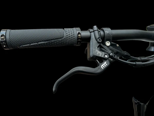 Rever Premium Carbon Mountain Bike - Image 8