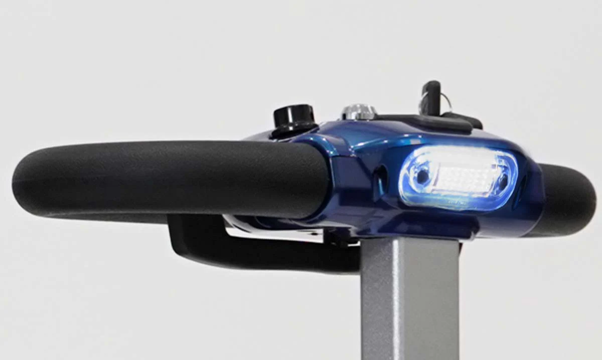 Solax Charge Mobility Electric Scooter - Image 4