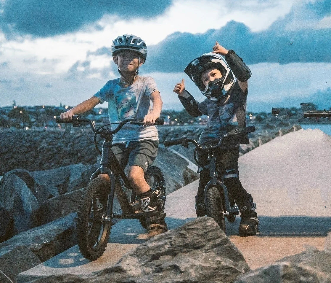 Takani TK1224 12" Electric Kids Bike - Image 6